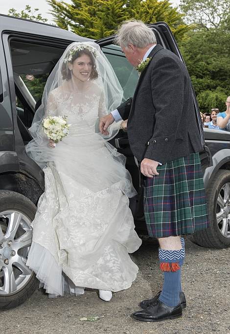 4D8E95CC00000578-5877025-image-m-117_1529769837740