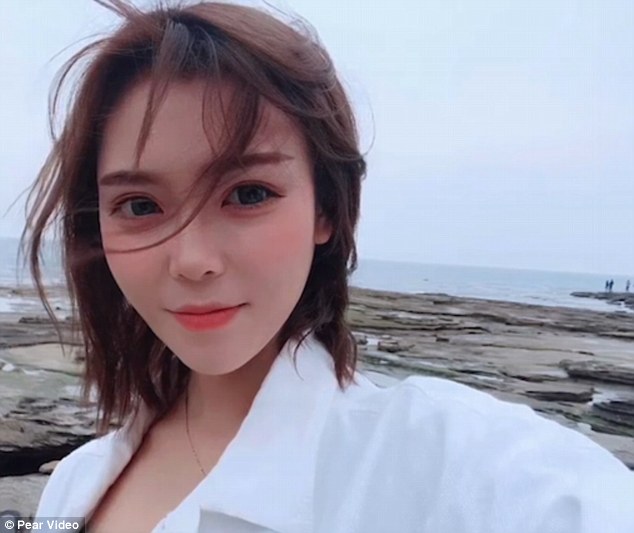 499FE21700000578-5439579-image-m-24_1519726641207