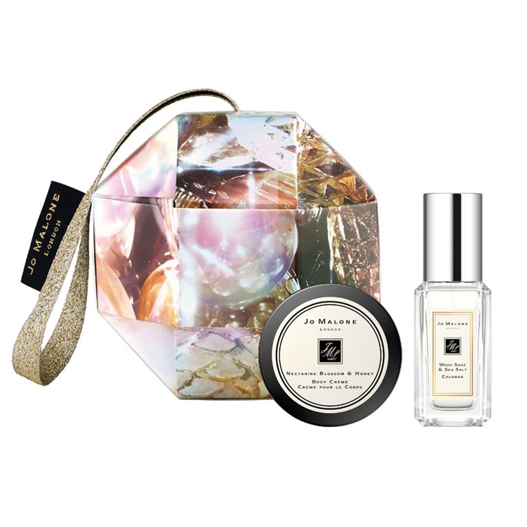 jo-malone-christmas-collection-2018-bauble-1538393124