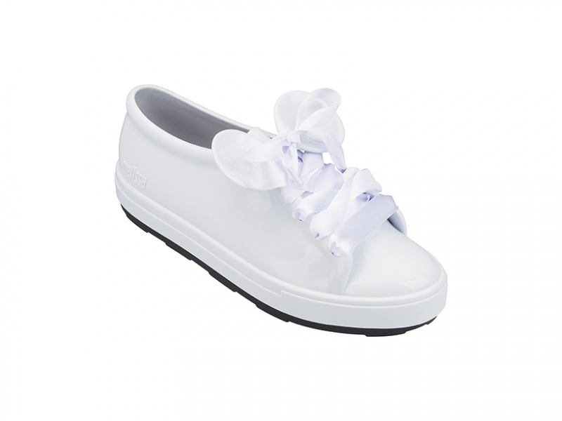 large_S18_3226050735_MEL_BE_+_DISNEY_INF_SIDE_VIEW-1