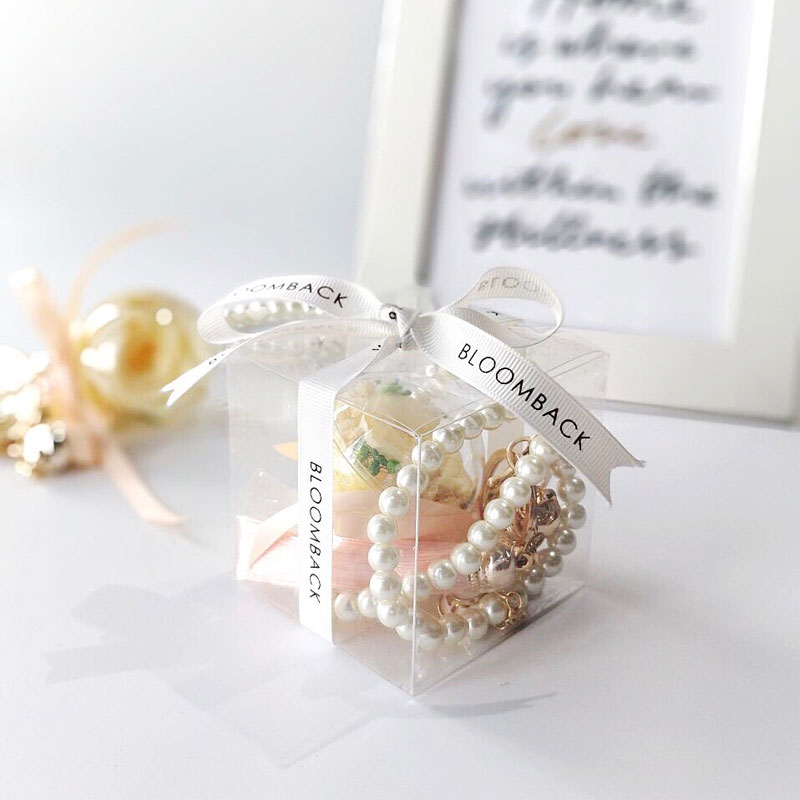 preserved-flowers-charm-box