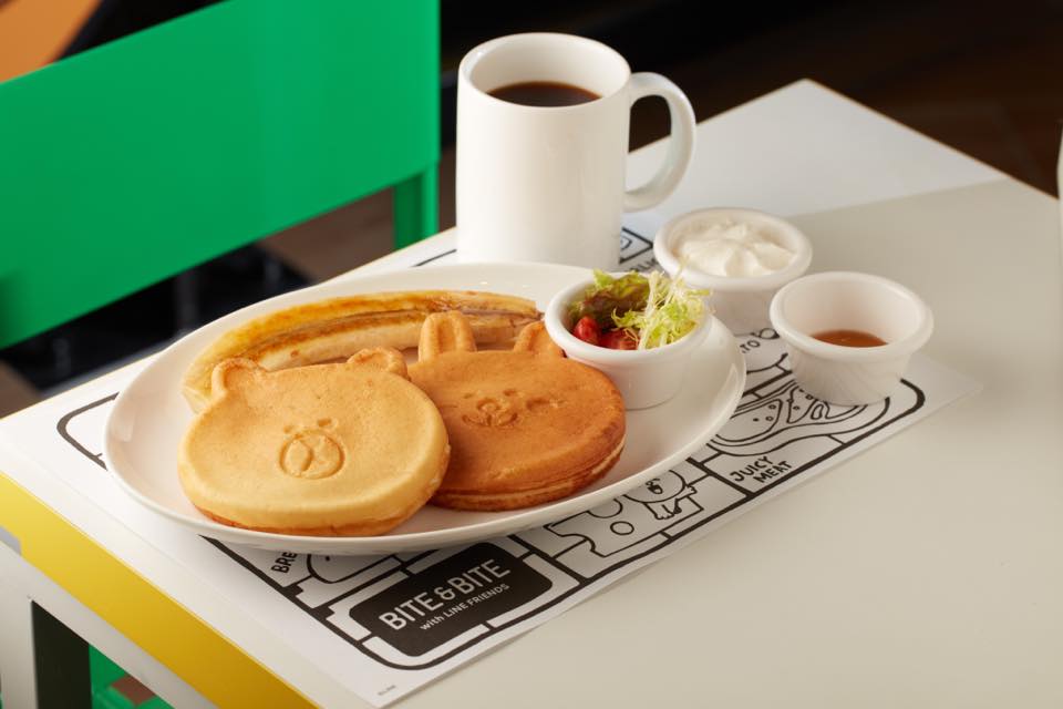 49897772_1976740195960624_967570399946604544_n