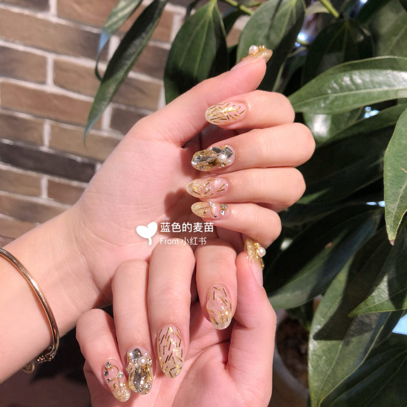 FEFDF742-E72B-4616-9600-159A1F795971-13615-00000F383354CFCD