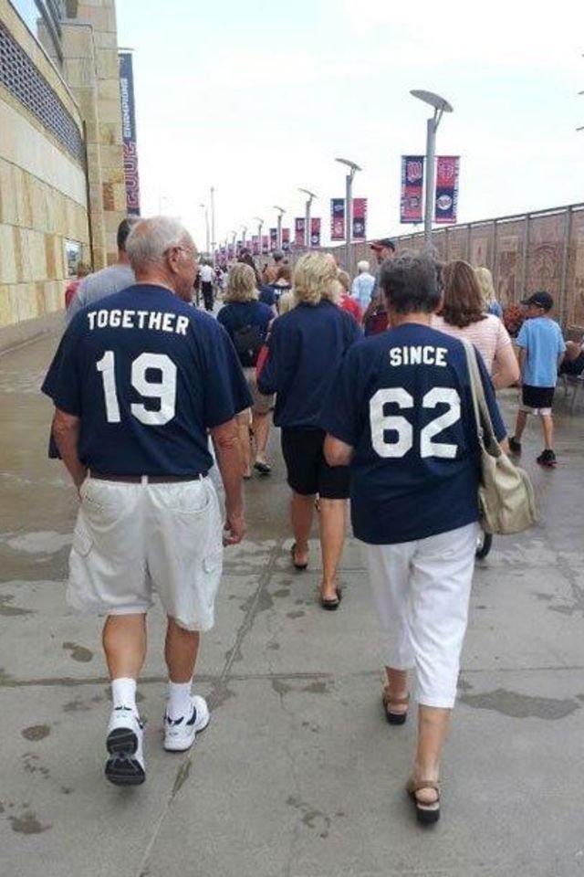 large_Fustany-Lifestyle-Love_and_Relationships-Cute-Old-Couples-Relationship_Goals-28