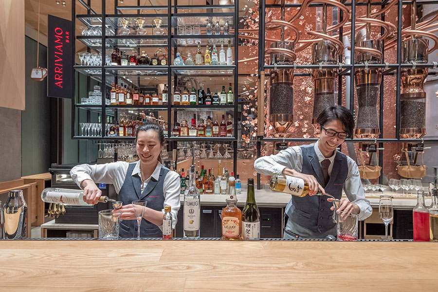 starbucks-cocktail-bar