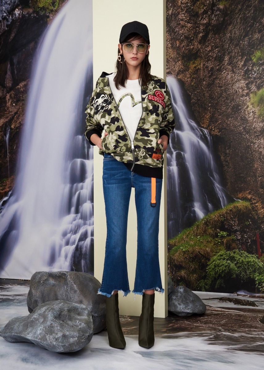 D2B APR SS19 LOOKBOOK EVG6228