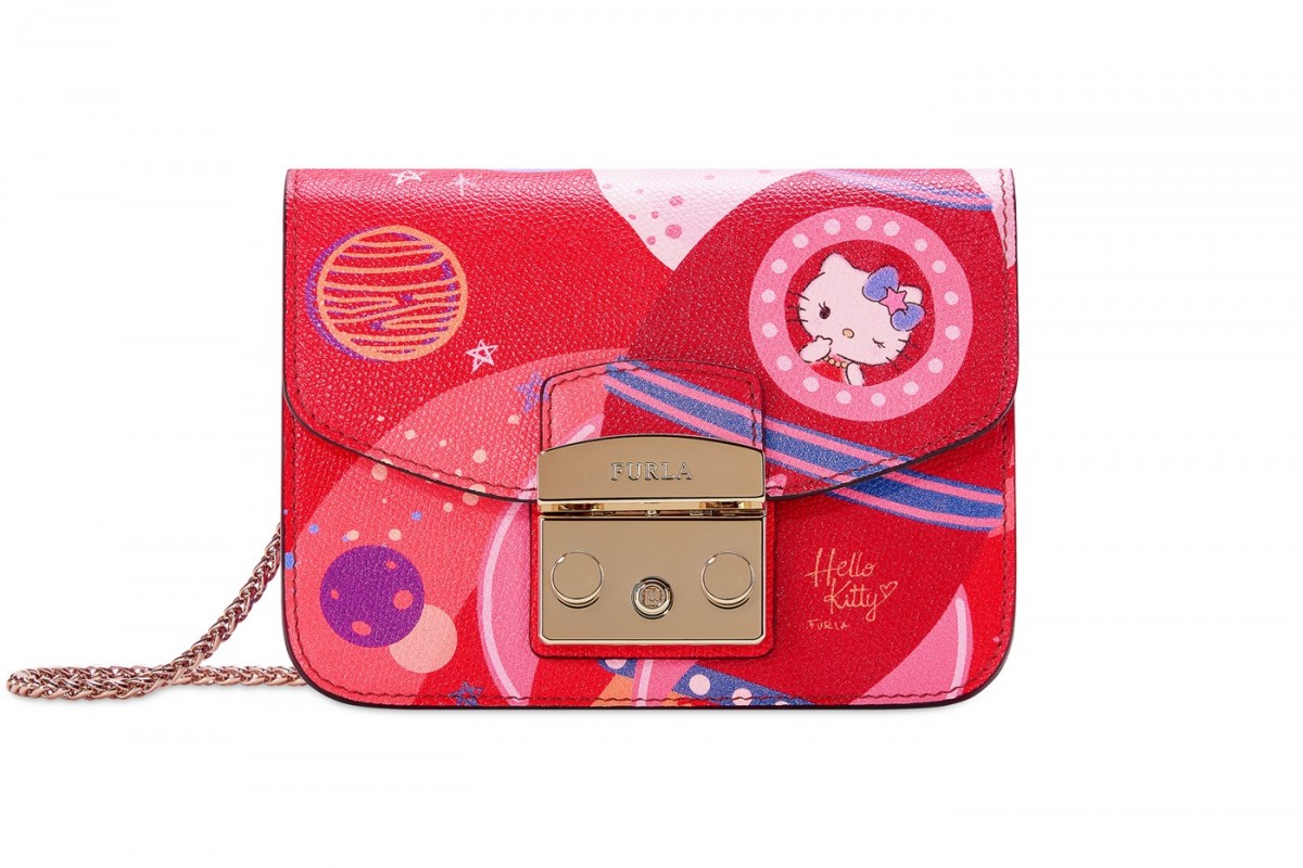 https___hypebeast.com_wp-content_blogs.dir_6_files_2019_04_hello-kitty-furla-collaboration-shoulder-bags-credit-card-holders-coin-purses-wallets-release-2