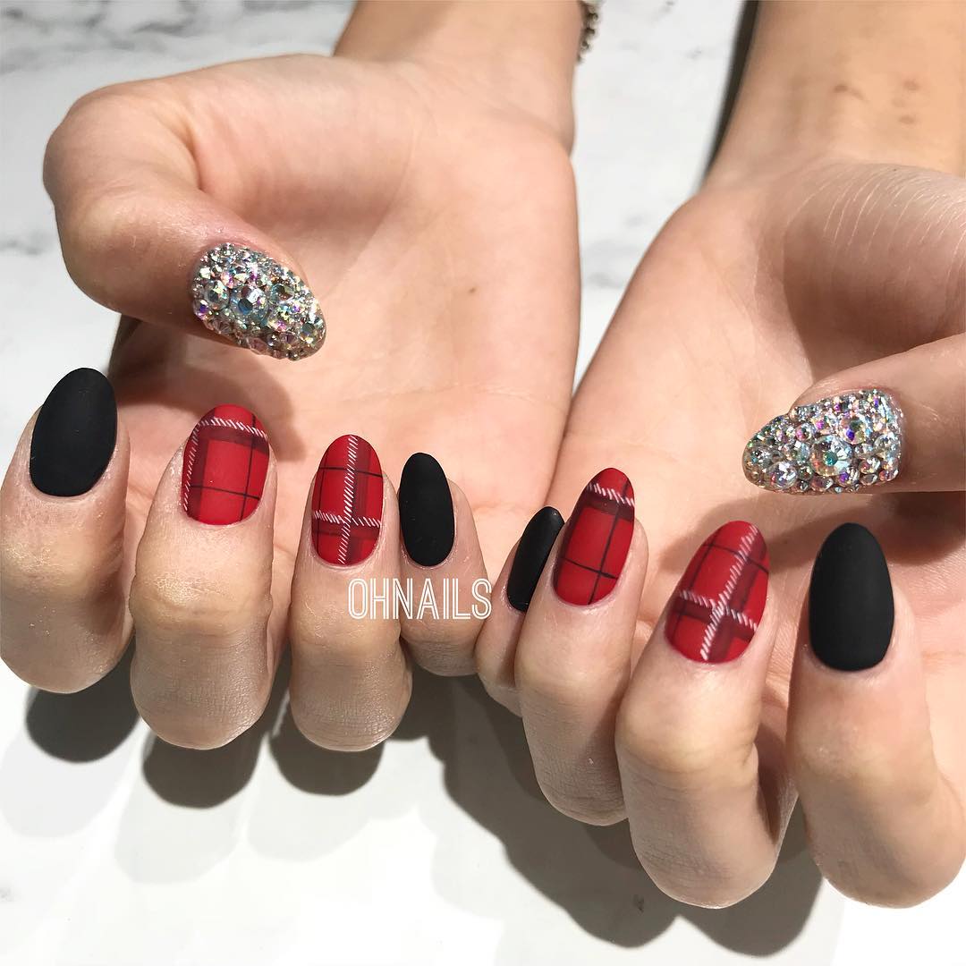 @ohnails via Instagram