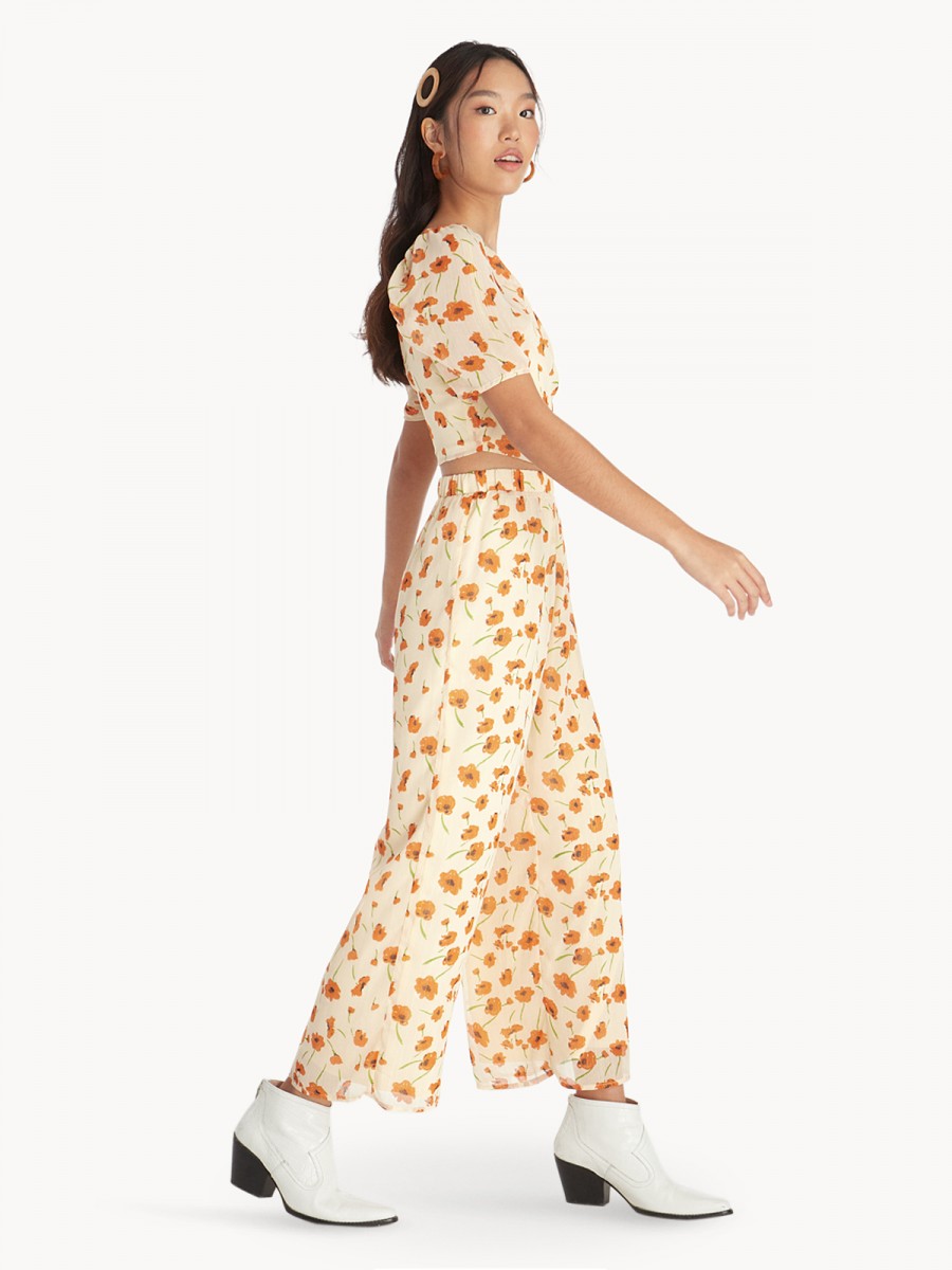 Floral Elastic Waist Straight Pants - Cream(SGD35.20)_1