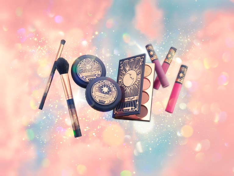 MAC20Pony20Park20products20on20dreamy20background