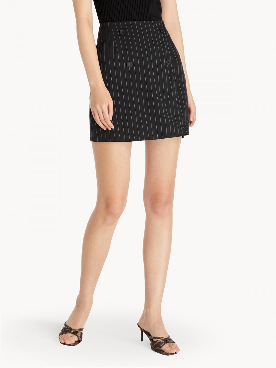 Mini Button Detailed Skirt - Black (SGD29)_1