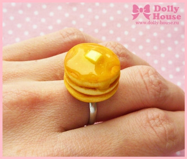 SweetDollyHouse via etsy.com