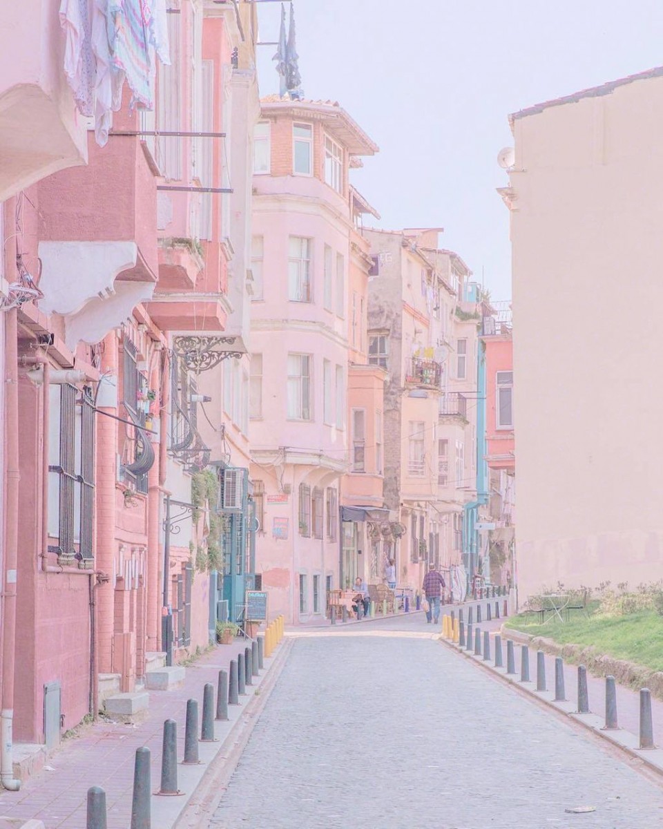 photo6206410017293314193