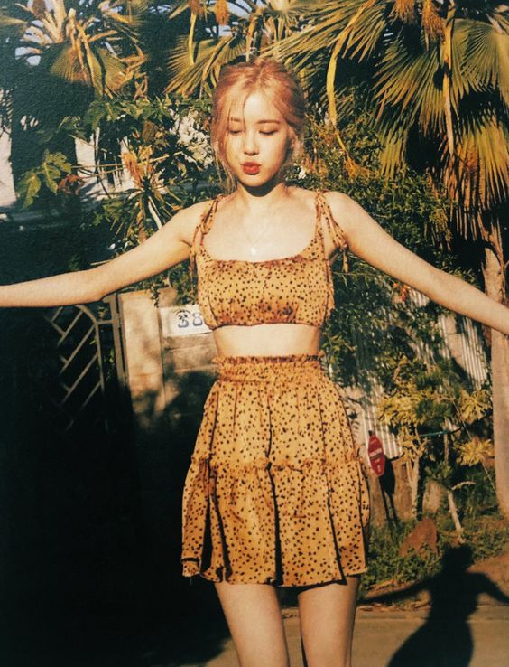 Blackpink Rosé individual shot