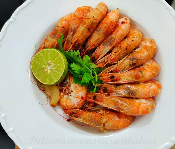Steamed prawns