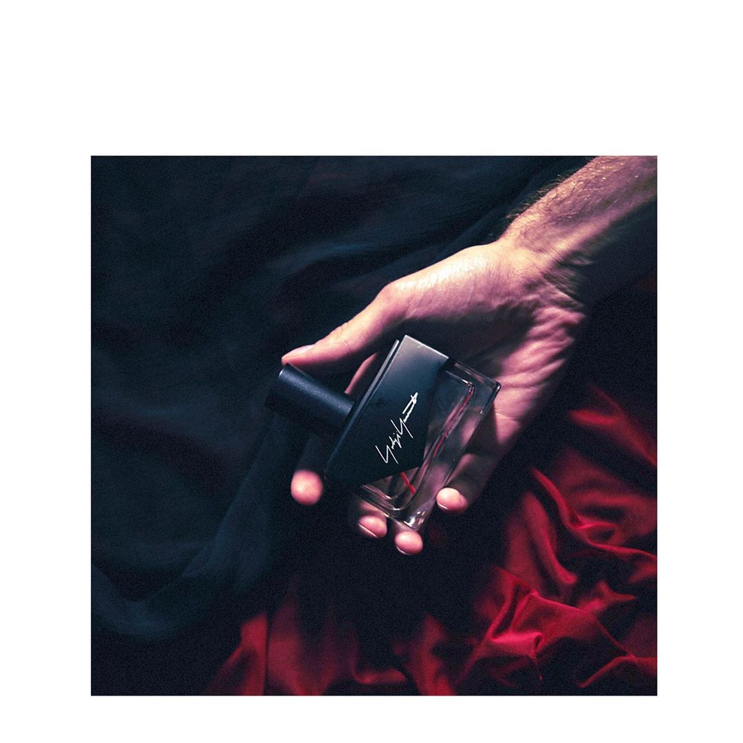 yohji yamamoto perfume i am not going to disturb you