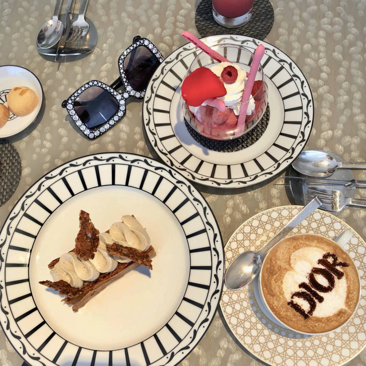 Dior cafe cakes and coffee