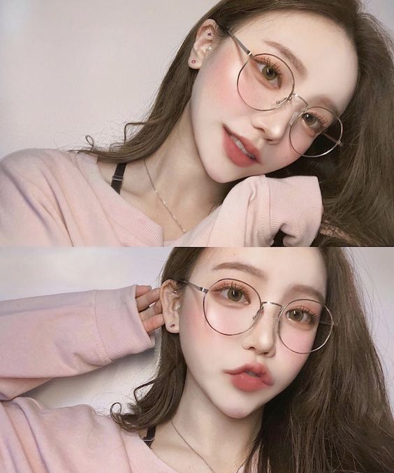 How To Look Good (Or Even Better) While Wearing Glasses