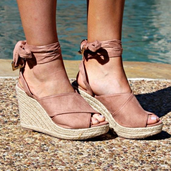 b670d452f81d9c24700a702f63e17b46