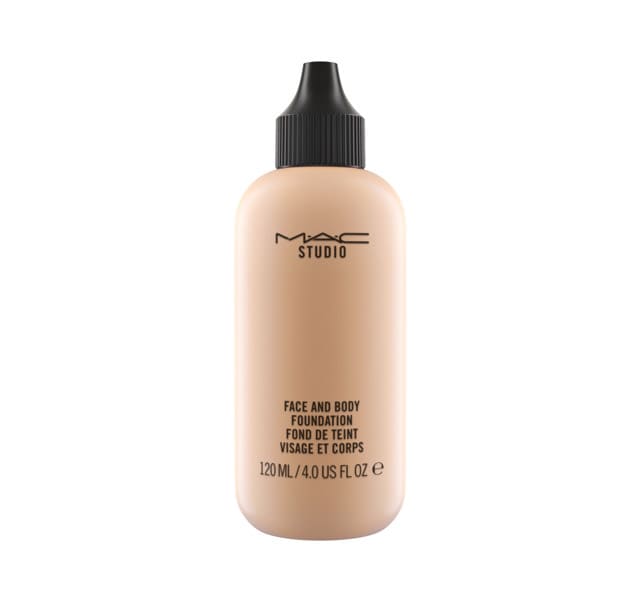 M.A.C Studio Face & Body Foundation