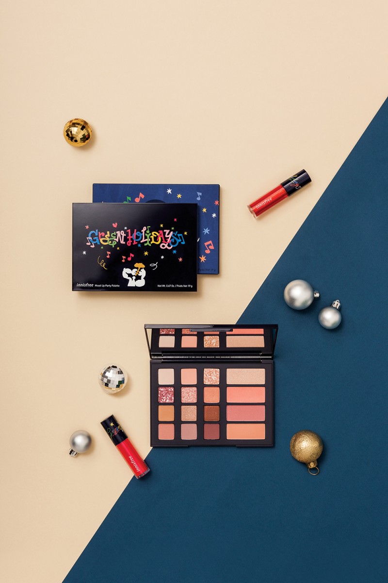 eye shadow palette and lip tint