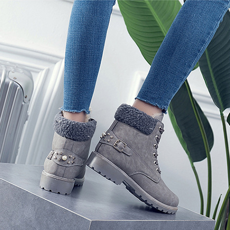 Grey winter boots