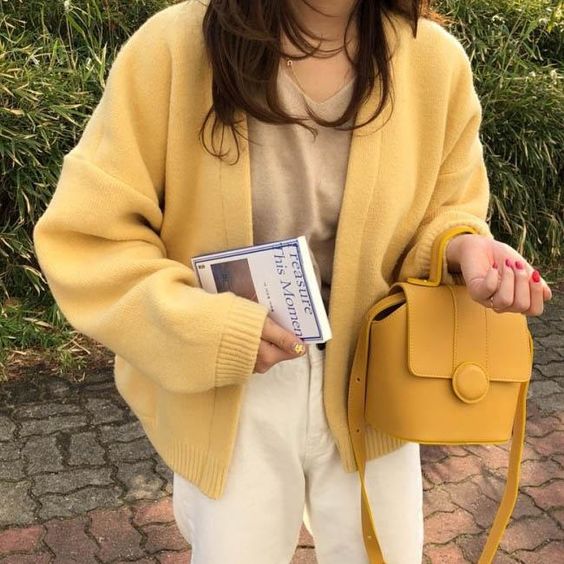 Knitted yellow jacket