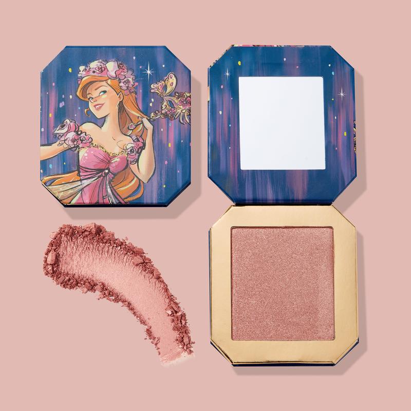 Midnight Masquerade pressed powder highlighter in andalasia