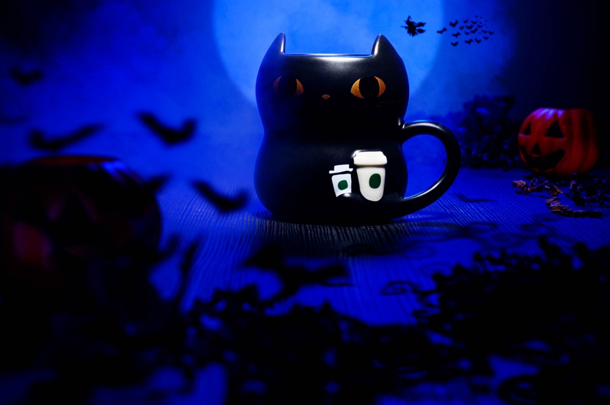 Starbucks second halloween collection black cat cup