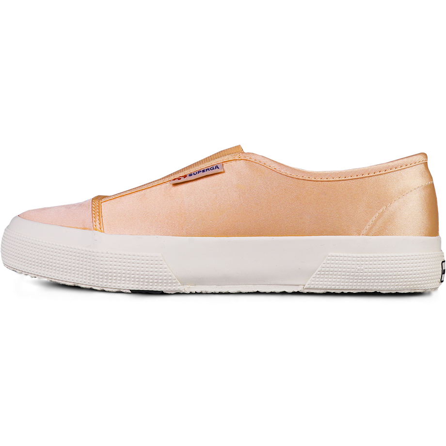 Superga slip on loafers for women 2602 in satin upper and cotton lining, along with signature Superga ta b on side to complete the look. Insock and rubber patch personalized with ALEXACHUNG logo in ballerina pink