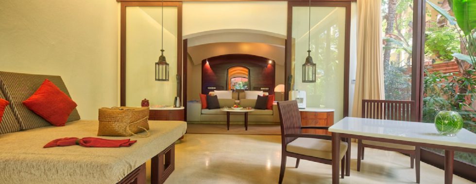 THE BARAI Balcony Suite resting area