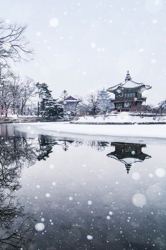 gyeongbokgung winter