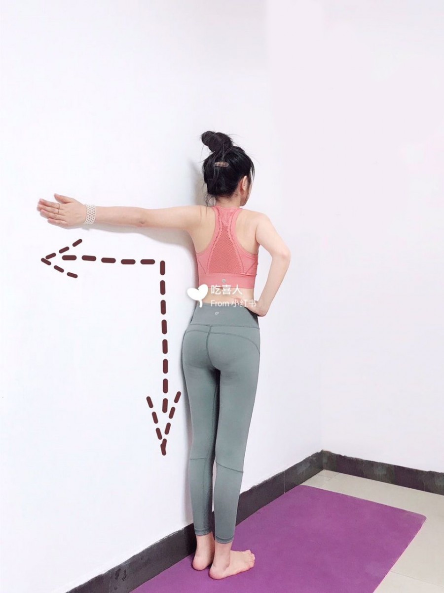 girl doing yoga 2