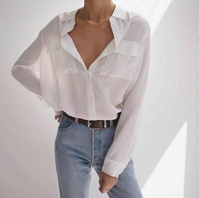 Buttoned white shirt