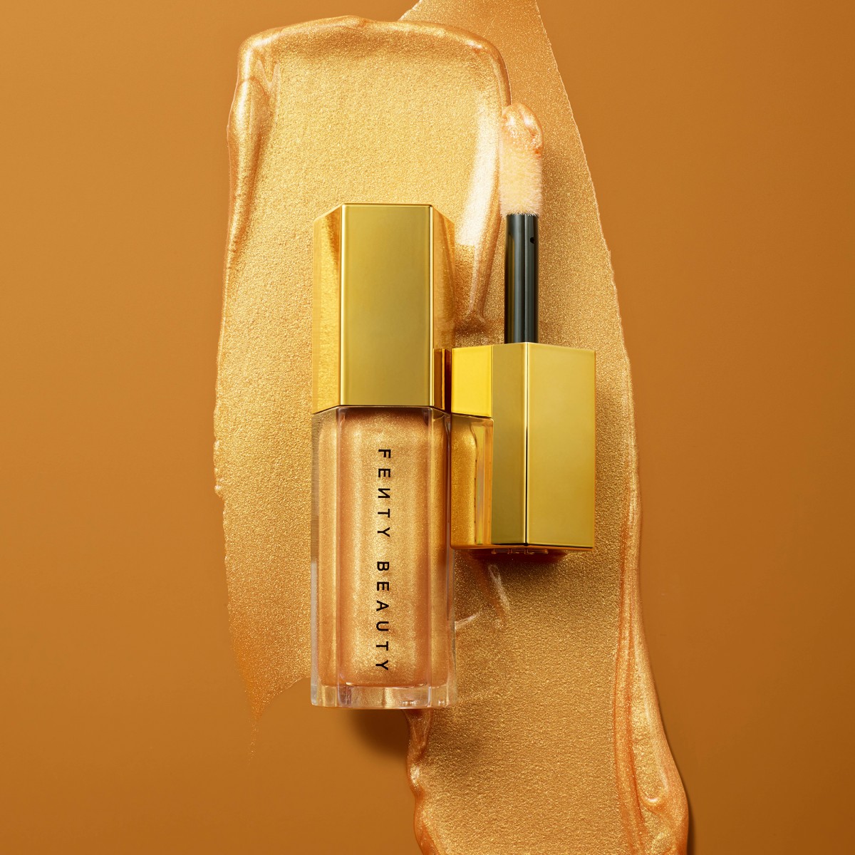 Fenty Beauty Gloss Bomb Universal Lip Luminizer in trophy wife