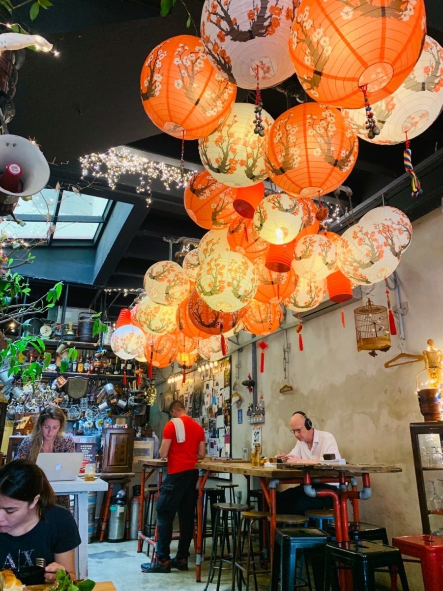 Lanterns in My Awesome Cafe