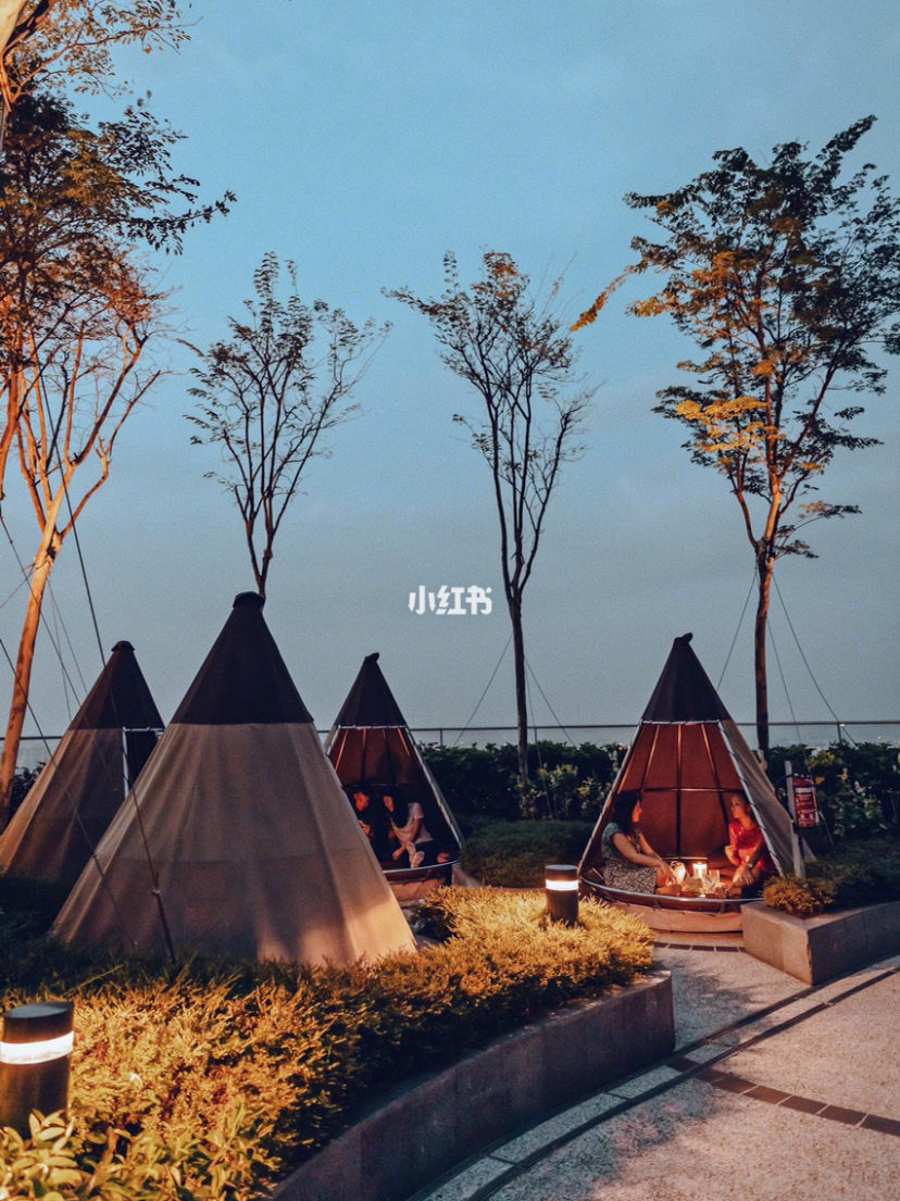 Mr. Stork rooftop bar