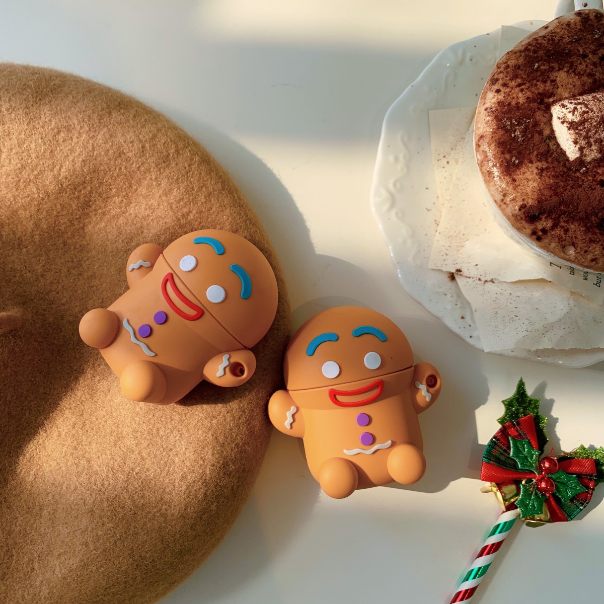 Gingerbread Man Airpods case