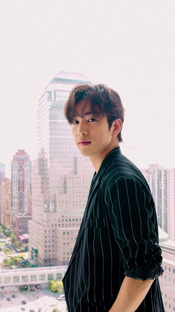 Park Jinyoung 