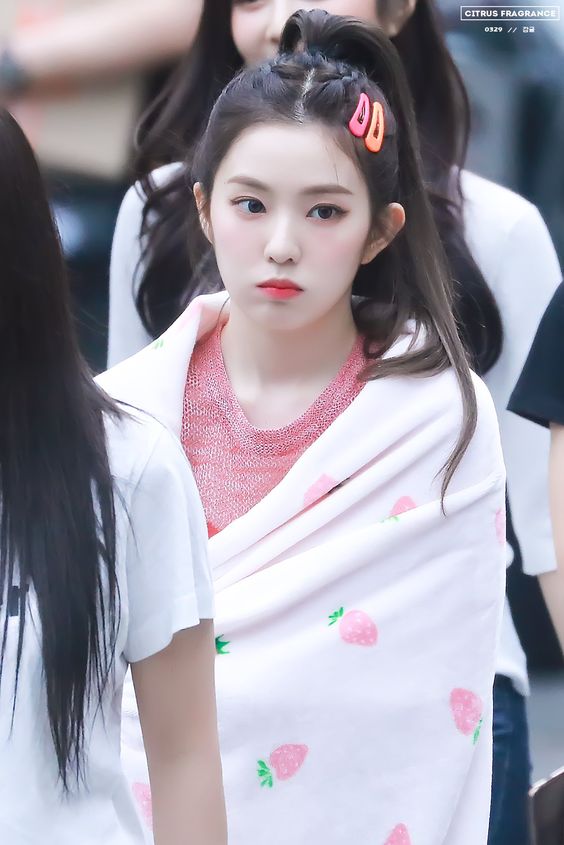 Irene Red Velvet