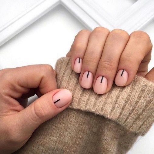 nude nails with black lines