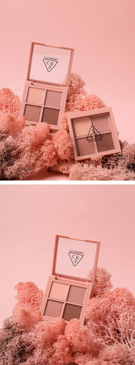 Side By Side eyeshadow palette product shot