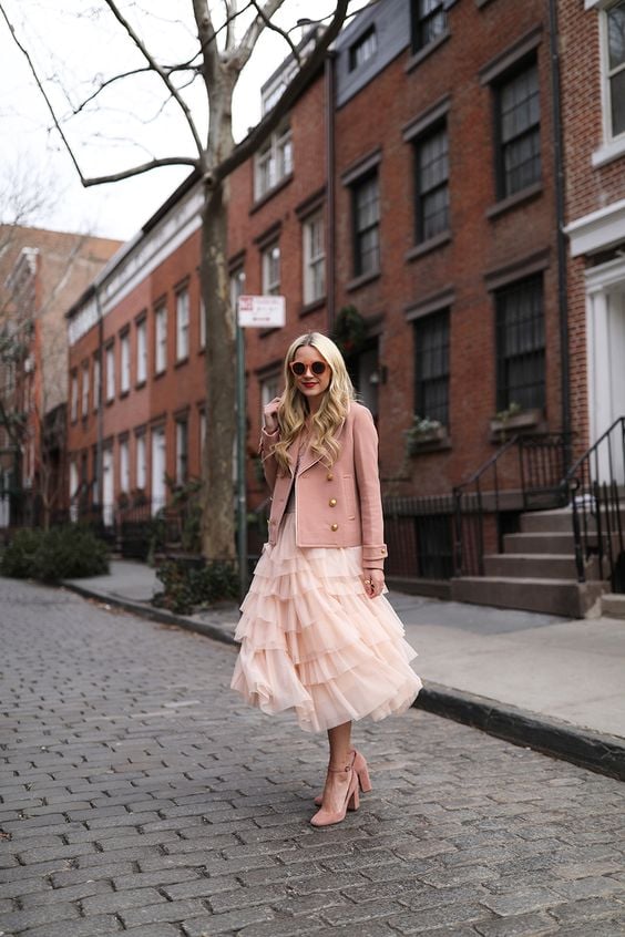 How To Pull Off A One-Tone Outfit