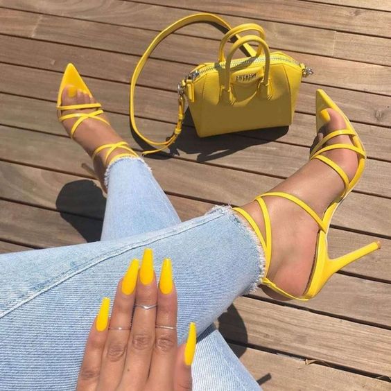 yellow heels, bag and nails