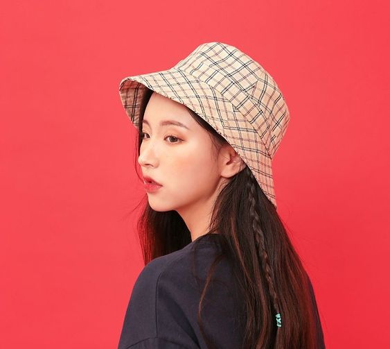 bucket hat