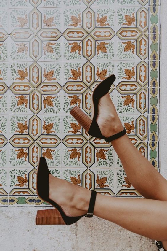 heels with feet in the air