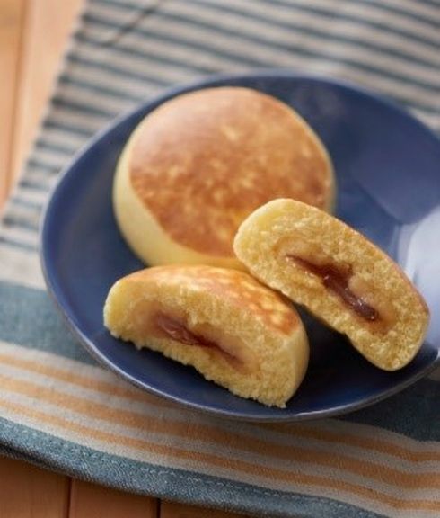 new and limited edition Hot Cake Bun