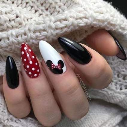Glossy mickey mouse nails