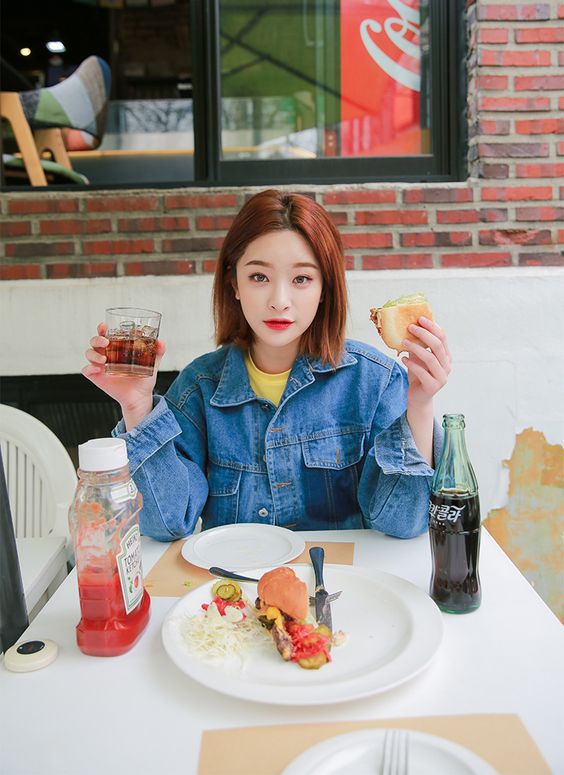 girl eating
