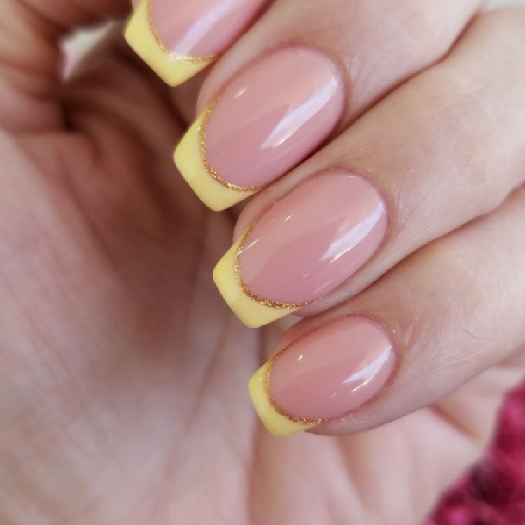 Nude pink plus pastel yellow tips